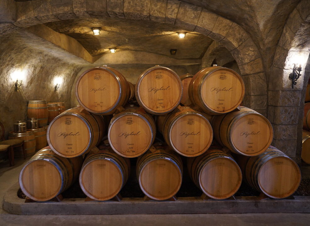 Barrel cellar at Raphael, Peconic
